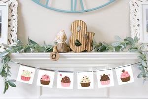 Magnetic Banner Insert: Valentine Cupcakes (Valentine/Winter) | Magnetic Banner INSERTS ONLY