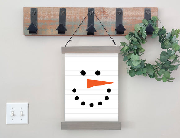 Magnetic Wall Hanging Insert: Snowman on Faux Wood (Christmas/Winter) | INSERT ONLY