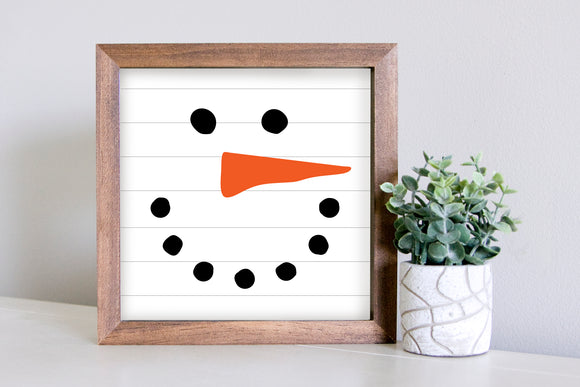 Medium Size Sign Insert: Snowman on Faux Wood (Christmas/Winter) | Magnetic Sign INSERT ONLY